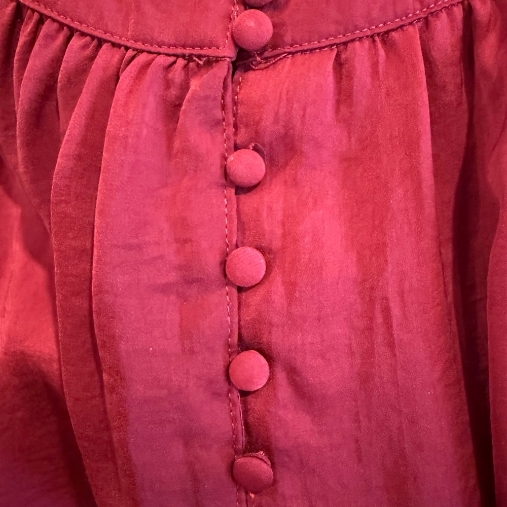 Umgee Red Blouse Relaxed Ruffled Buttoned - Picture 4 of 4
